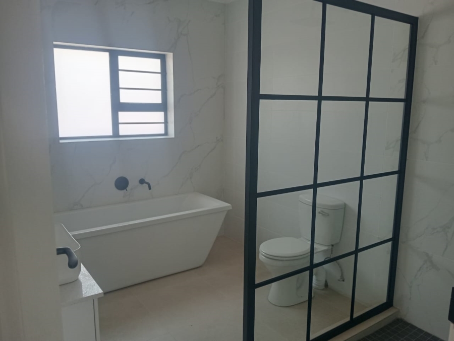 3 Bedroom Property for Sale in Fountains Estate Eastern Cape